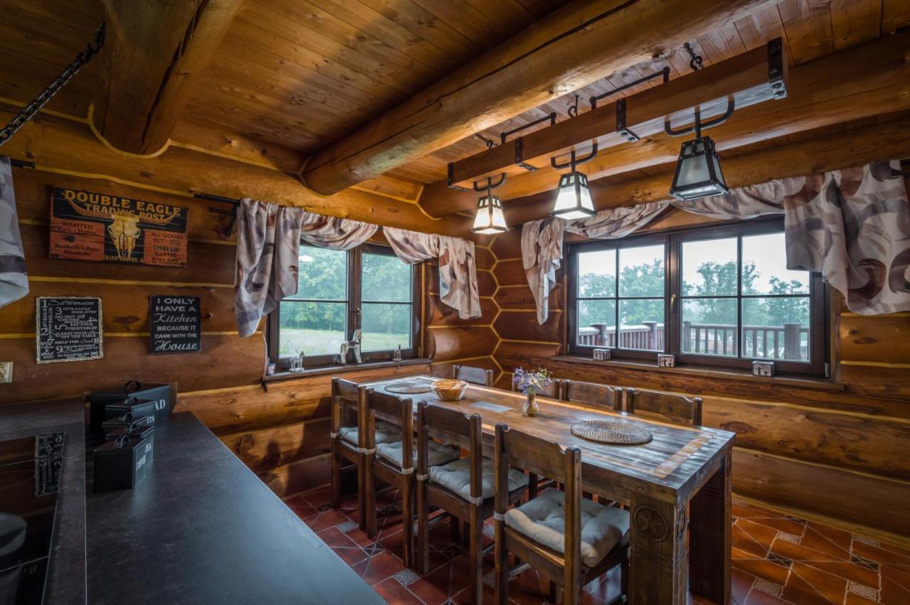 Ranch Jestrebice Hermanicky Exterior foto