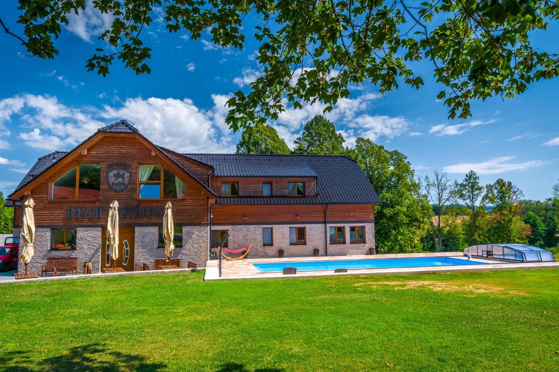 Ranch Jestrebice Hermanicky Exterior foto